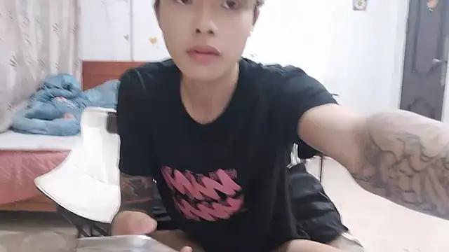 JUNJUN2563 from StripChat