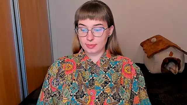 Explore our live girls sluts from our Custom and Multi clubs and checkout exclusive access to highly interactive content, such as shape, hair, titties, pussy type and many more.