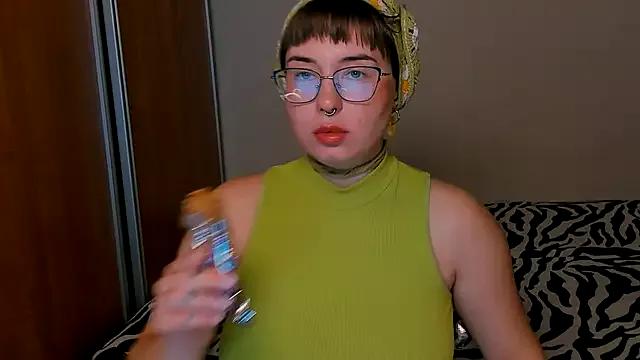 just_fucked777 from StripChat is Freechat