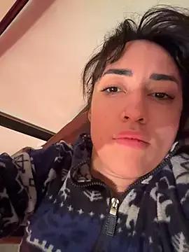 justhoney1998 from StripChat is Freechat
