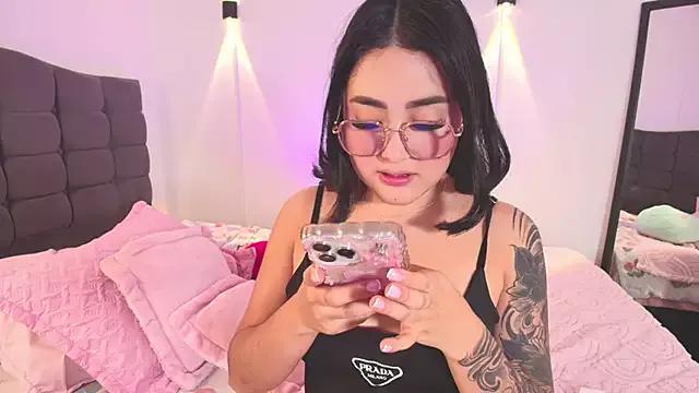 justonecute from StripChat is Freechat