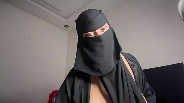 jyjyelamira from StripChat