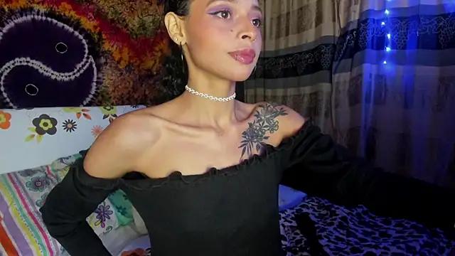 Kalahna from StripChat