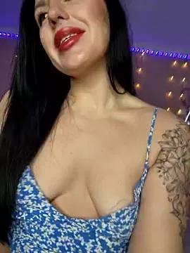 Kalli_Fornia from StripChat