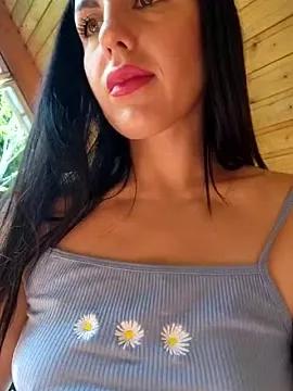 Kalli_Fornia from StripChat