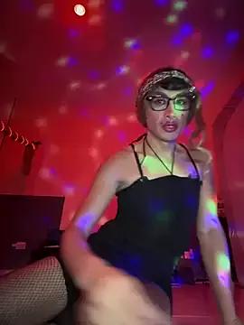 Explore our live girls sluts from our Custom and Multi clubs and checkout exclusive access to highly interactive content, such as shape, hair, titties, pussy type and many more.