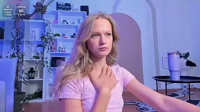 Kara_smalltits webcams show profile image 