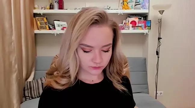 Explore our live girls sluts from our Custom and Multi clubs and checkout exclusive access to highly interactive content, such as shape, hair, titties, pussy type and many more.