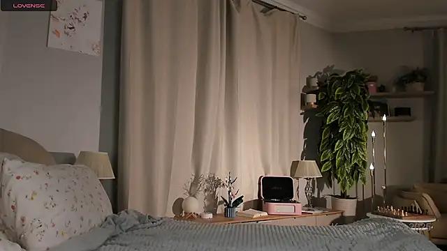 KaraKuvv from StripChat