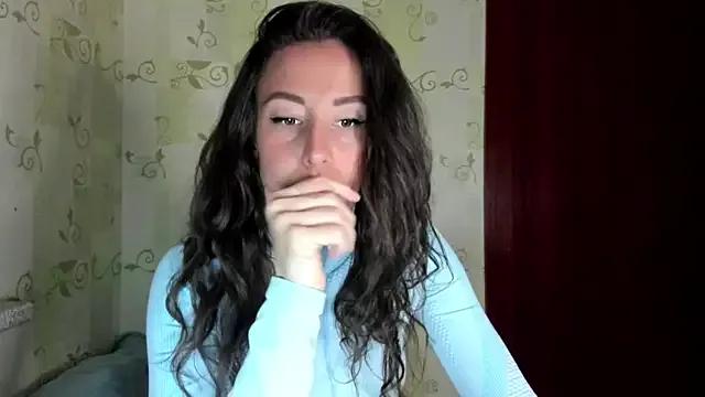 Explore our live girls sluts from our Custom and Multi clubs and checkout exclusive access to highly interactive content, such as shape, hair, titties, pussy type and many more.