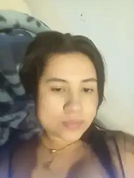 Karinaacc webcams show profile image 