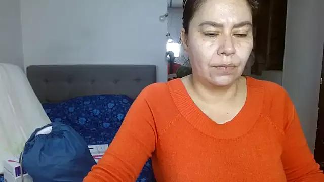 Karo_sexy from StripChat is Freechat