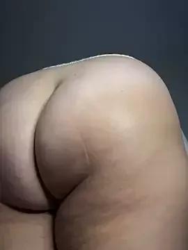 karobaby_ from StripChat is Freechat