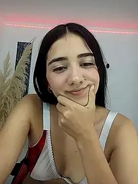 Explore our live girls sluts from our Custom and Multi clubs and checkout exclusive access to highly interactive content, such as shape, hair, titties, pussy type and many more.