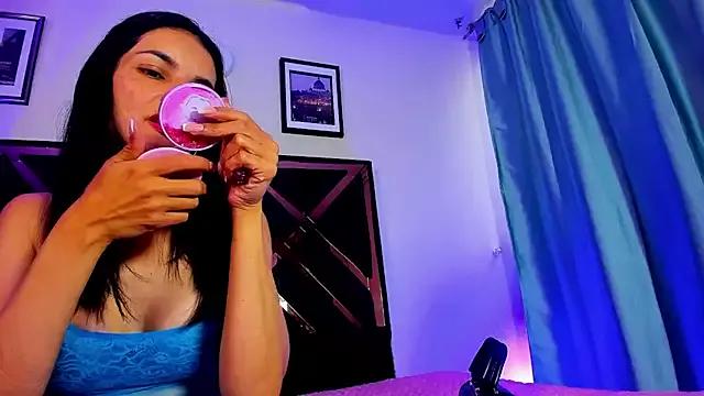 karol_rose from StripChat is Freechat