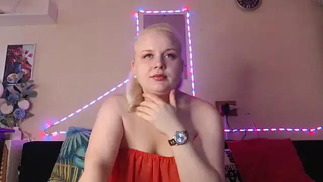 Karolina_love_ from StripChat is Freechat