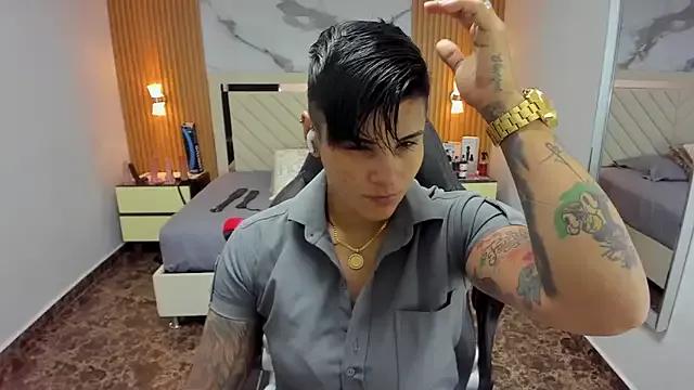 KAROLLJONES1 from StripChat is Freechat
