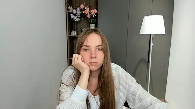 KarriBrownd from StripChat