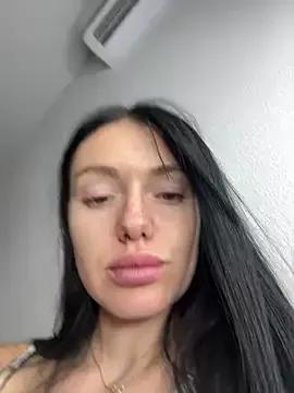 karrr__aaa from StripChat