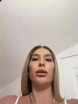 Explore our live girls sluts from our Custom and Multi clubs and checkout exclusive access to highly interactive content, such as shape, hair, titties, pussy type and many more.