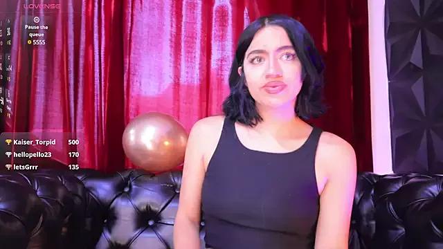 Explore our live girls sluts from our Custom and Multi clubs and checkout exclusive access to highly interactive content, such as shape, hair, titties, pussy type and many more.