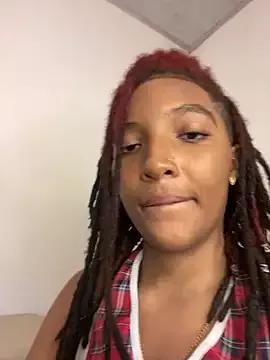 Kassy_dreadlocks from StripChat