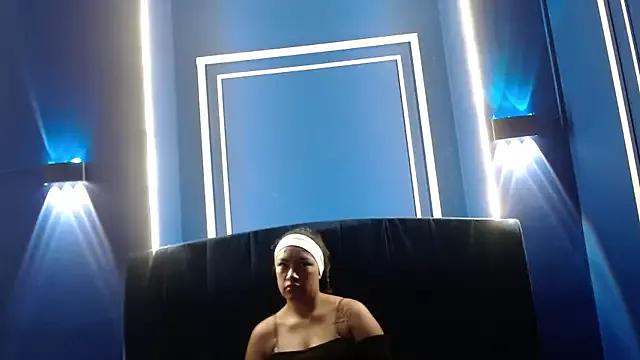 Kataleyaa2_ from StripChat