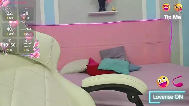 Katalina_red from StripChat is Freechat