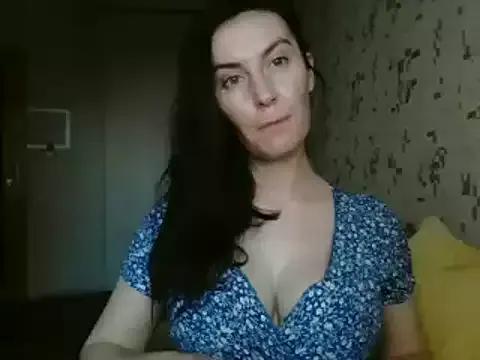 KatalinaQE from StripChat is Freechat