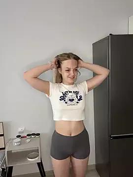 Katejeanie webcams show profile image 