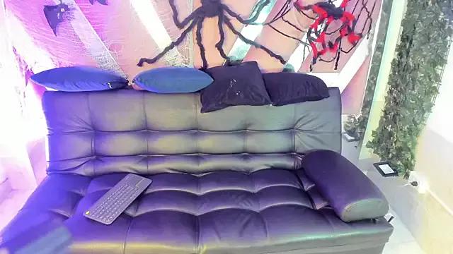 KateValencia from StripChat is Freechat