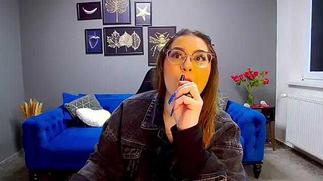 Katewalker_ on StripChat