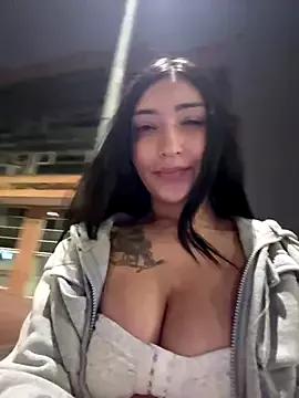 Explore our live girls sluts from our Custom and Multi clubs and checkout exclusive access to highly interactive content, such as shape, hair, titties, pussy type and many more.