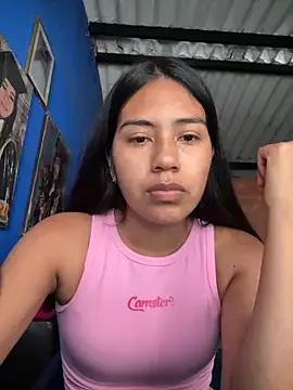 Explore our live girls sluts from our Custom and Multi clubs and checkout exclusive access to highly interactive content, such as shape, hair, titties, pussy type and many more.