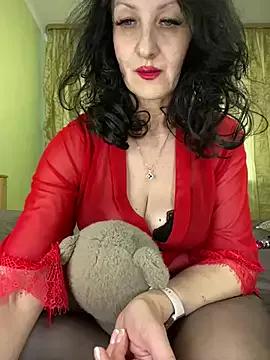 Katie-n from StripChat is Freechat