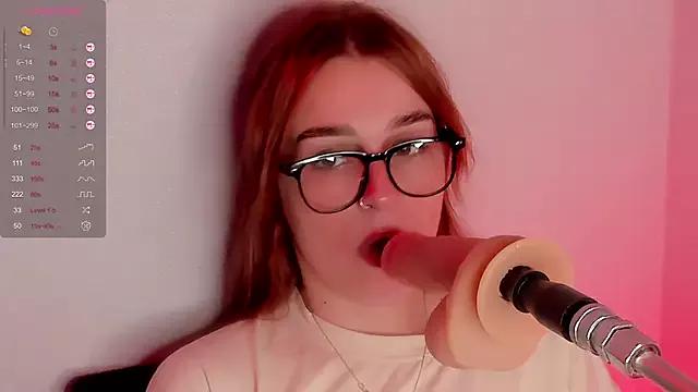 Explore our live girls sluts from our Custom and Multi clubs and checkout exclusive access to highly interactive content, such as shape, hair, titties, pussy type and many more.