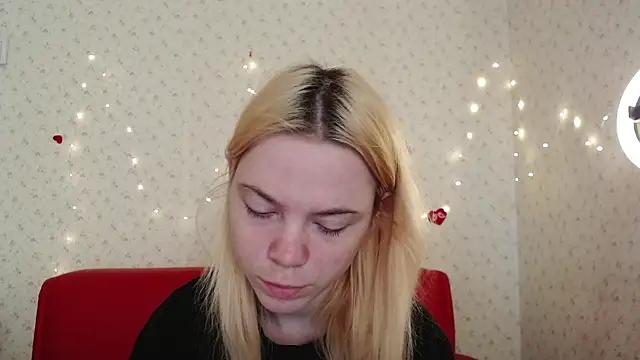 Explore our live girls sluts from our Custom and Multi clubs and checkout exclusive access to highly interactive content, such as shape, hair, titties, pussy type and many more.