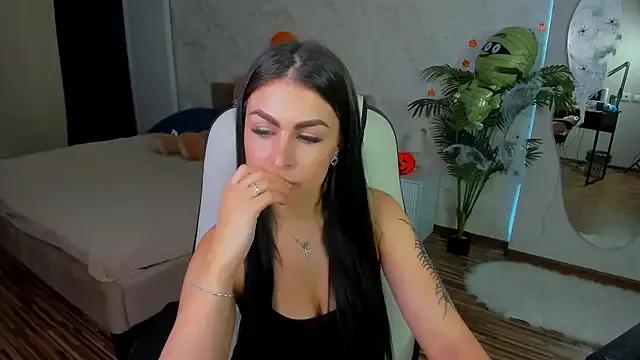 KatrinaBlaze webcams show profile image 