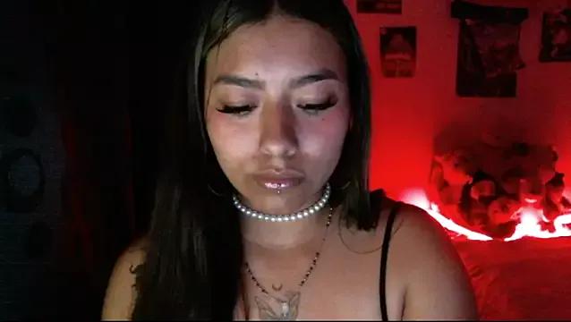 Katta_ossa webcams show profile image 