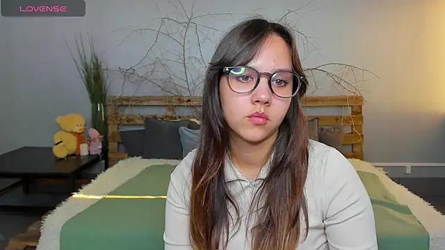 Kattarrine_xo from StripChat