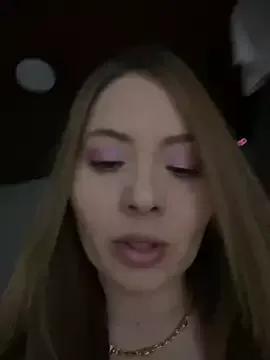 KatteAdams from StripChat is Freechat