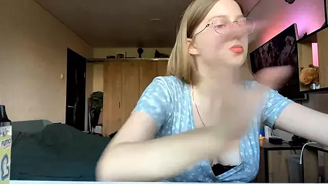 KATTIE_SLOWFiRE webcams show profile image 