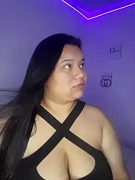 Explore our live girls sluts from our Custom and Multi clubs and checkout exclusive access to highly interactive content, such as shape, hair, titties, pussy type and many more.