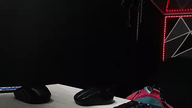 kattypurple from StripChat is Freechat