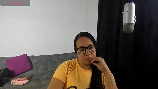 Kattysoto from StripChat