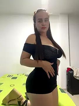 kattywil from StripChat