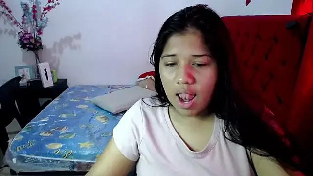 katyy_sexy17 from StripChat is Freechat