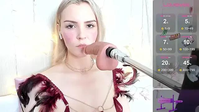 Kaya_Devis from StripChat