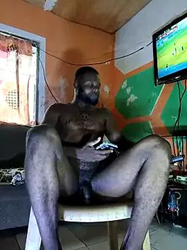 kaychrisk from StripChat is Freechat