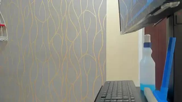 Kayladeepp webcams show profile image 